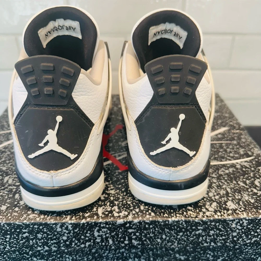 Nike Air Jordan 4 Retro Military Black Sneakers - Picture 4 of 9